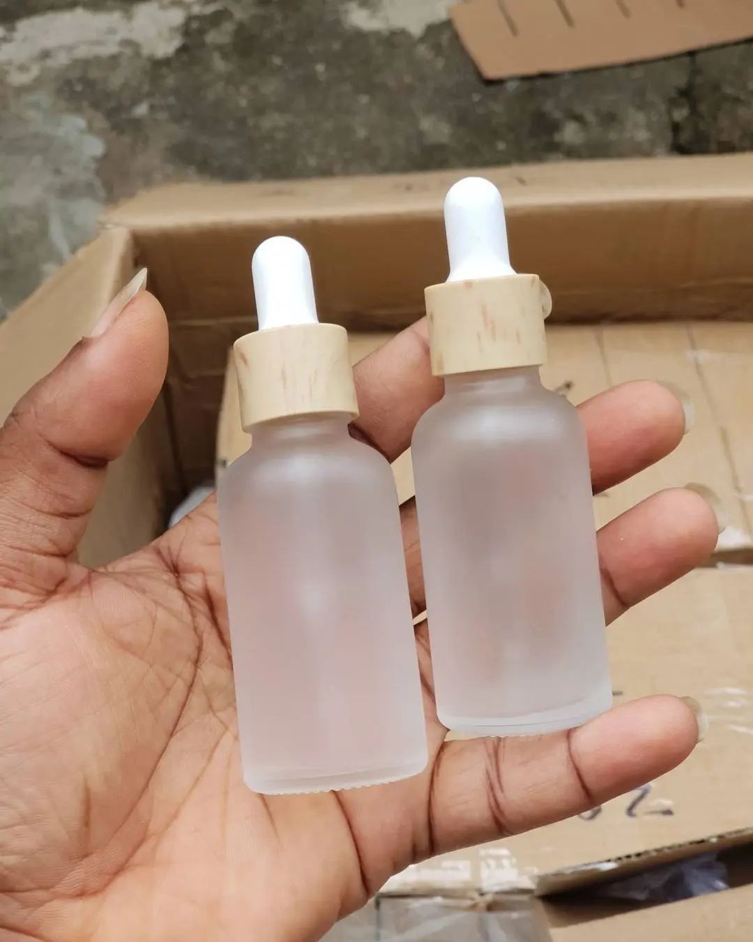 30ml Glass Dropper Bottle with Banboo Cover image