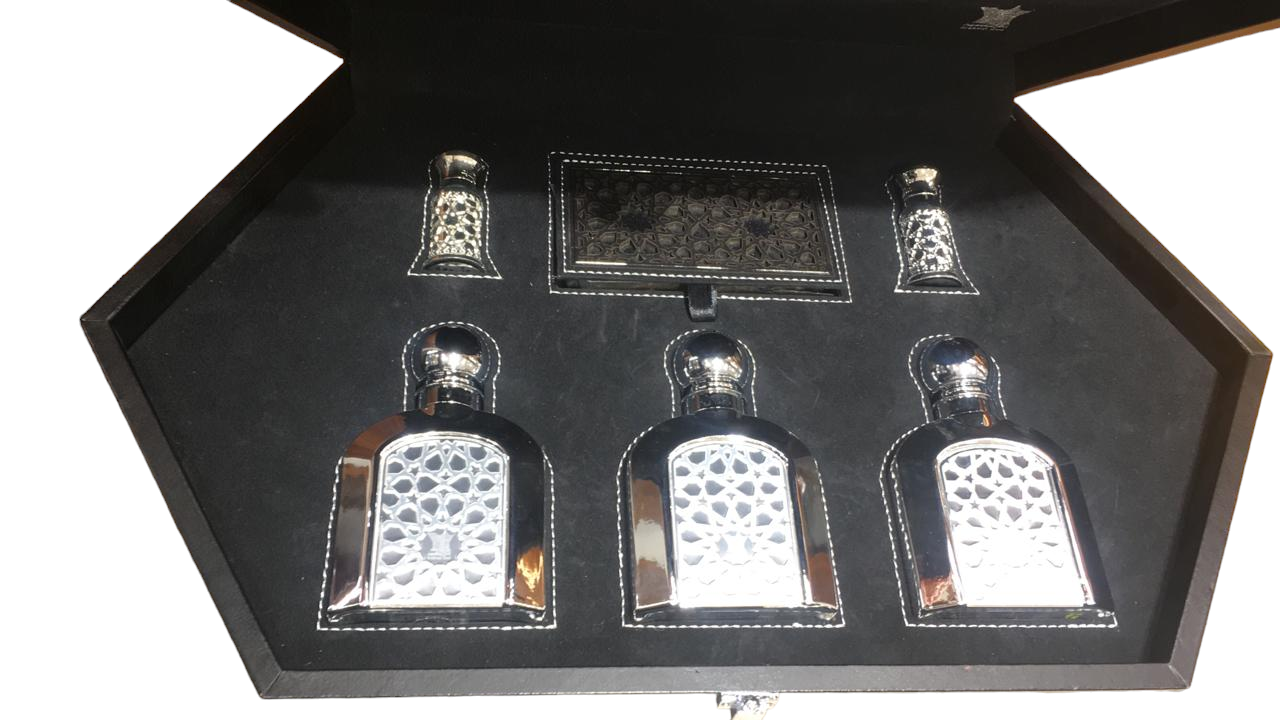 ROYAL BLACKED BOXED SET  by Arabian Oud image