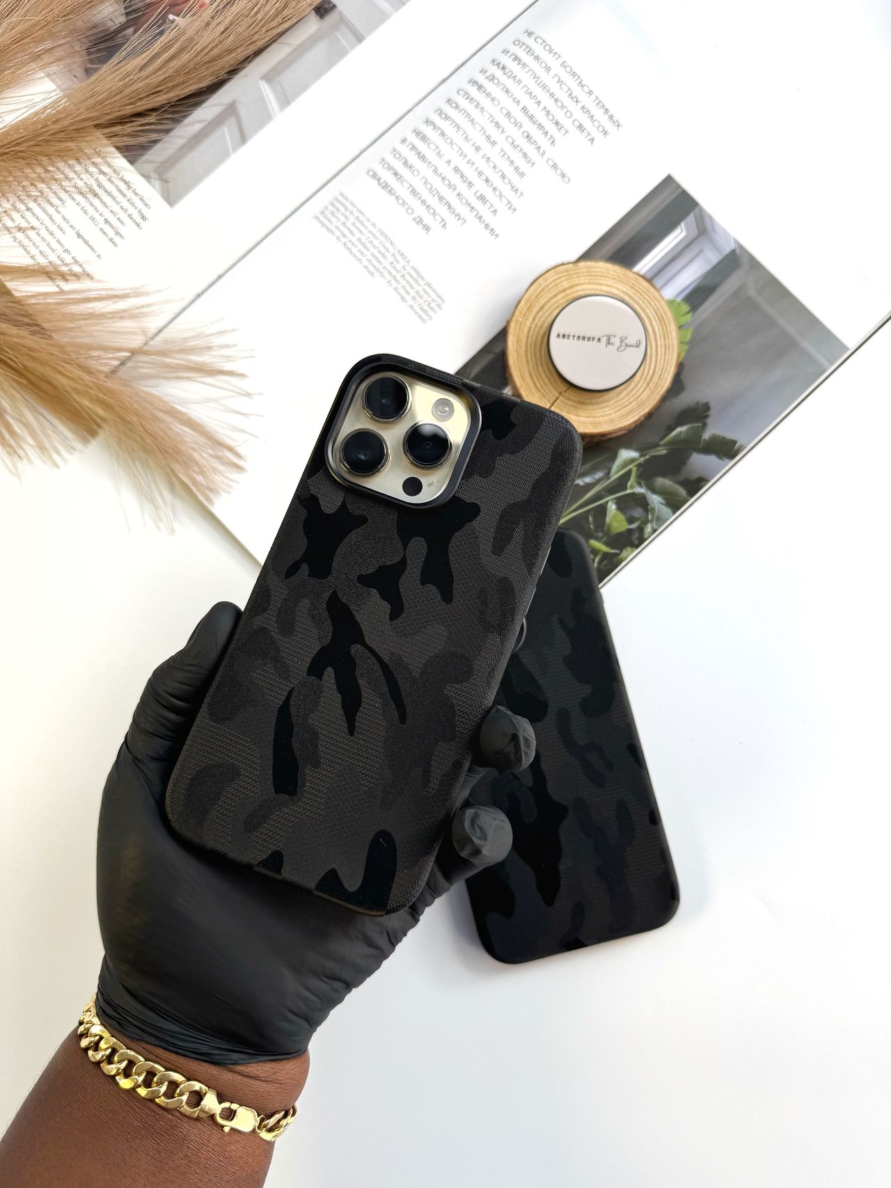 BLACK CAMOUFLAGE LEATHER MAGSAFE PHONE CASE image