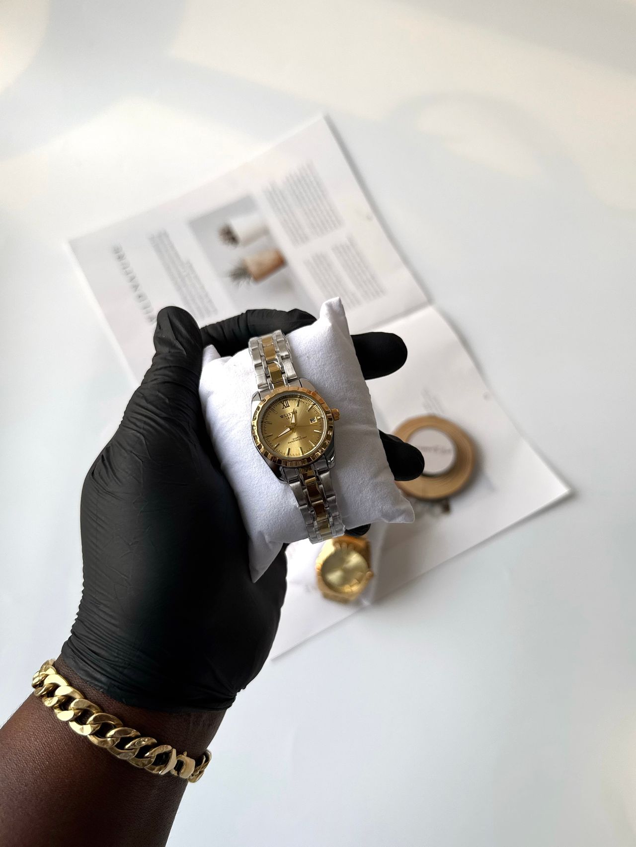 WLISTH WRISTWATCH image