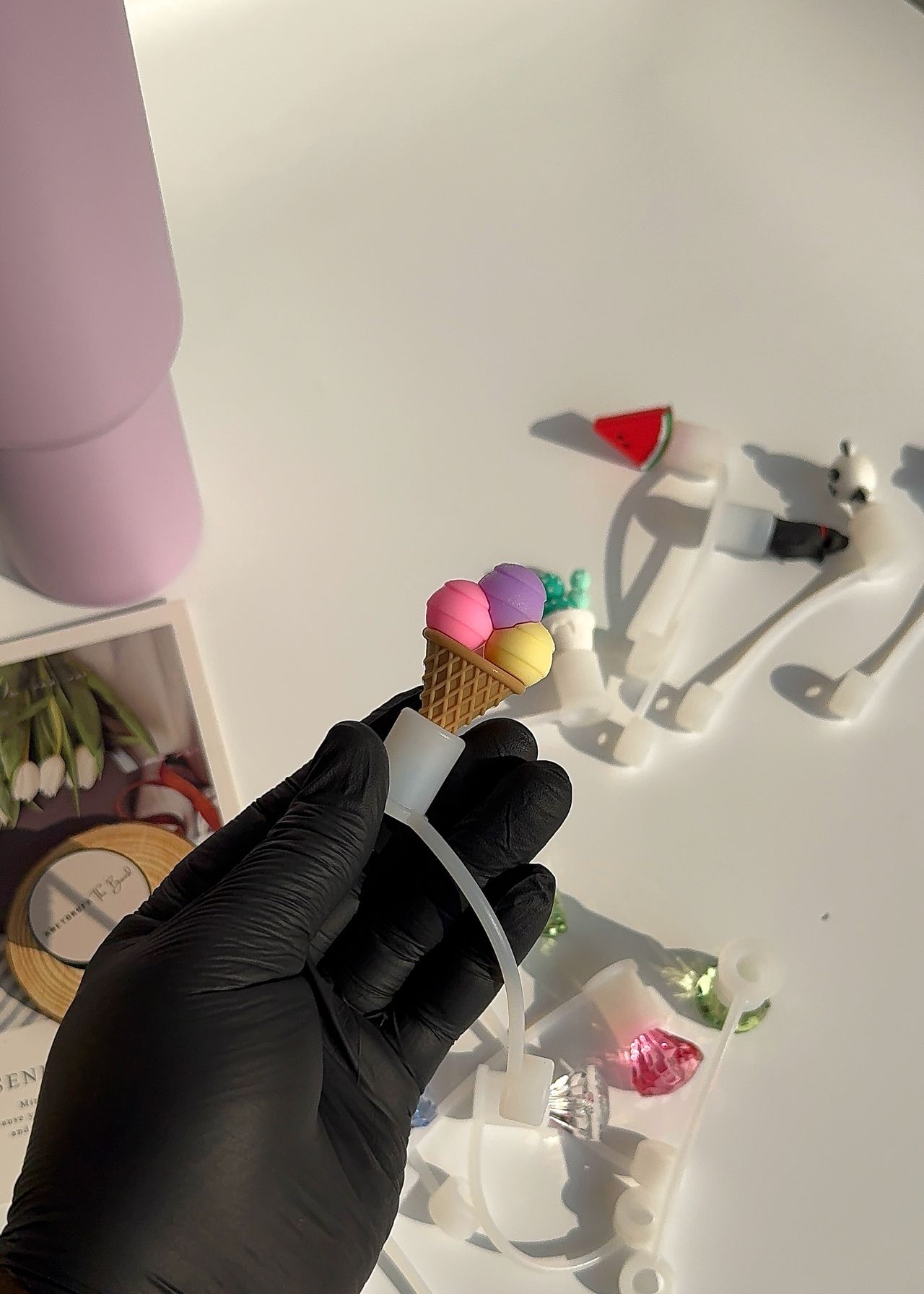 THERMAL TUMBLER STRAW TOPPER image