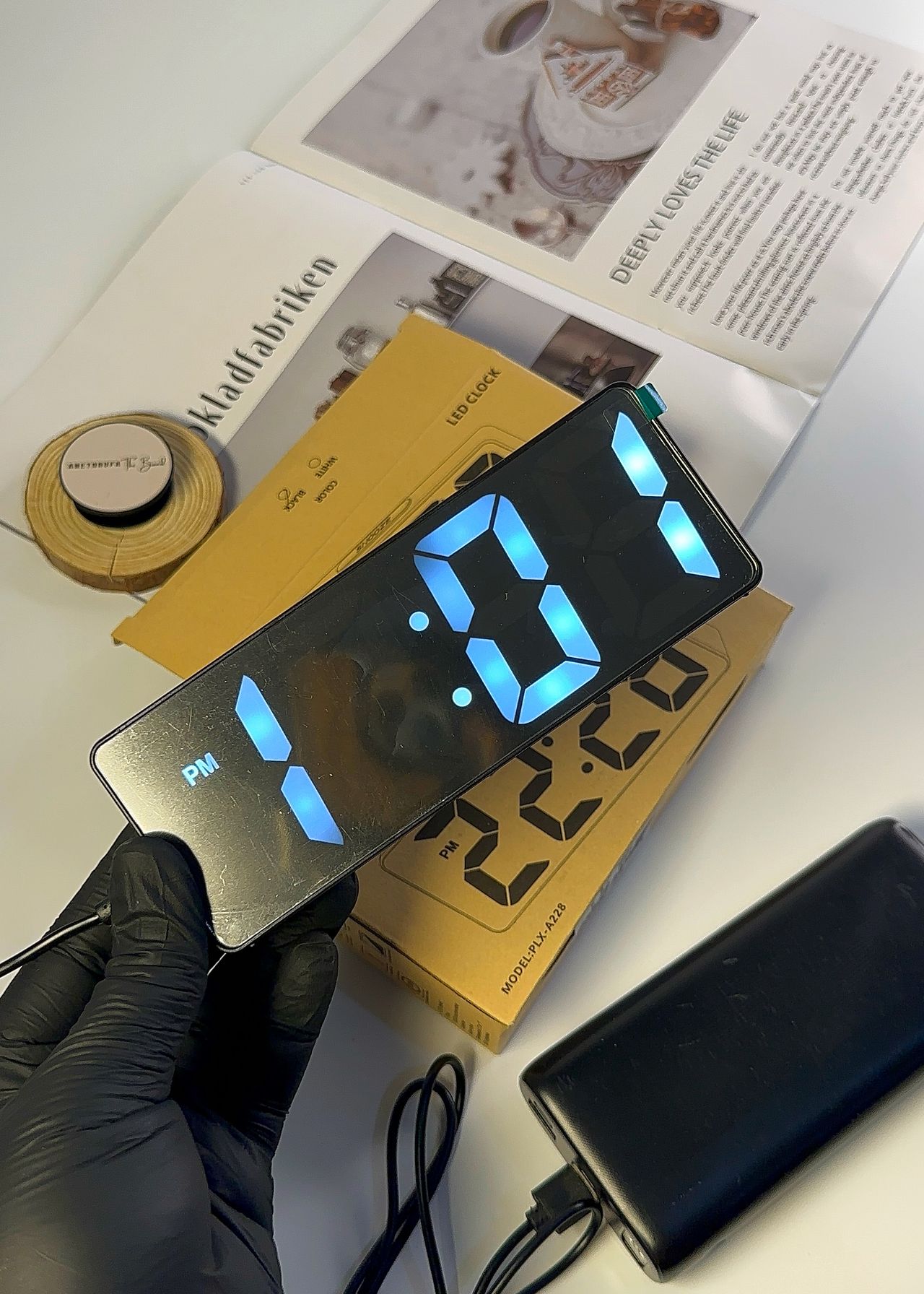 MIRROR LED CLOCK image