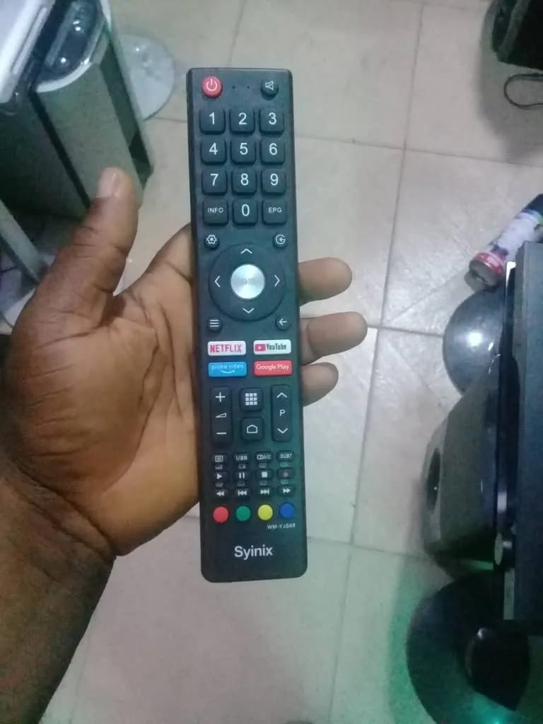 SYNIX SMART TV SMART REMOTE CONTROL image