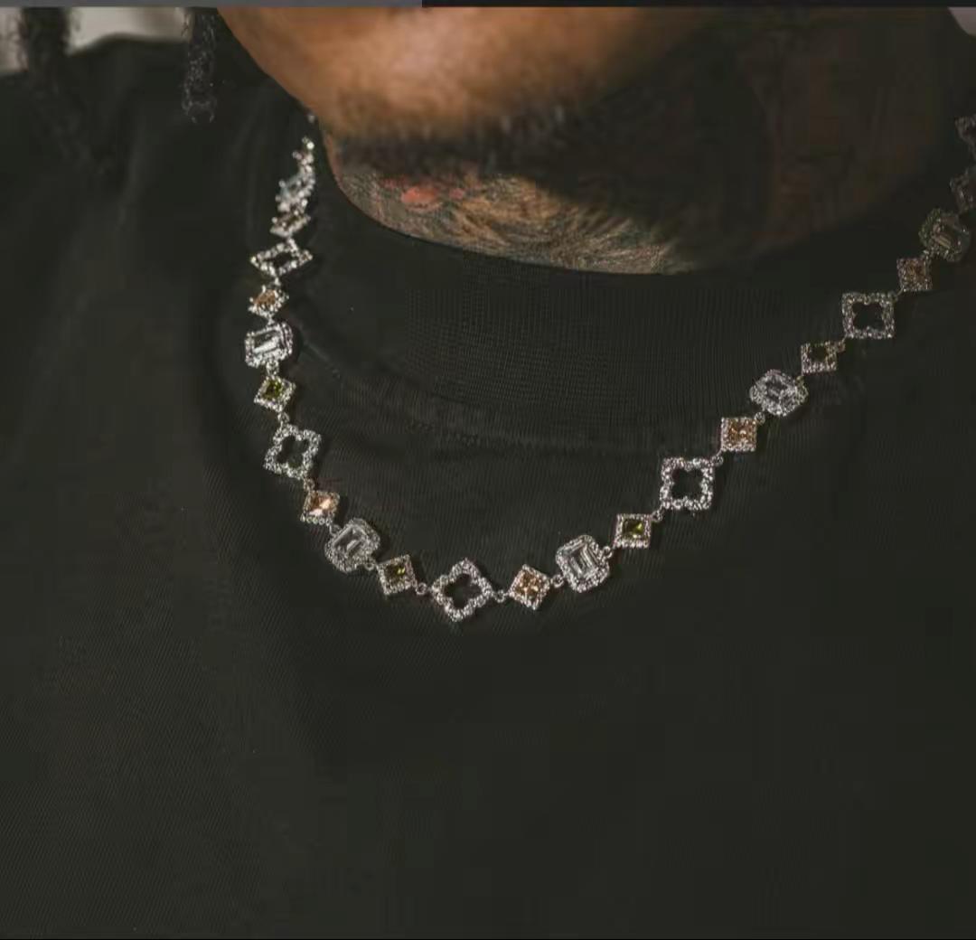 Gold Labyrinth image