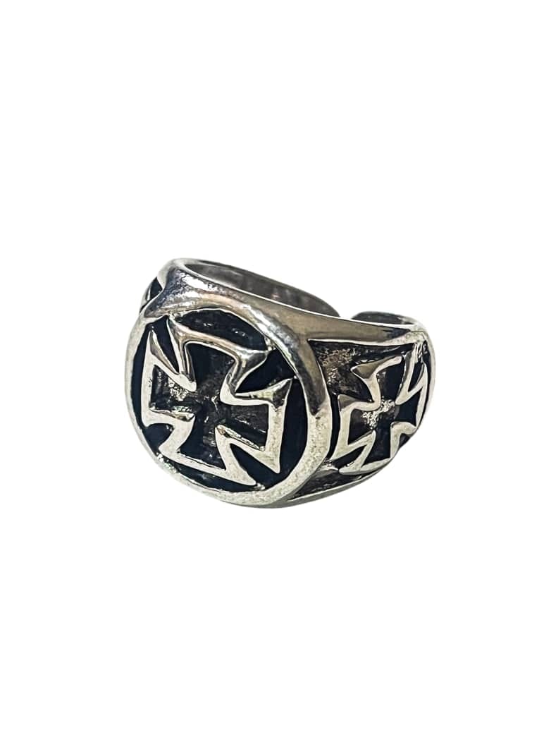 Black knight ring image