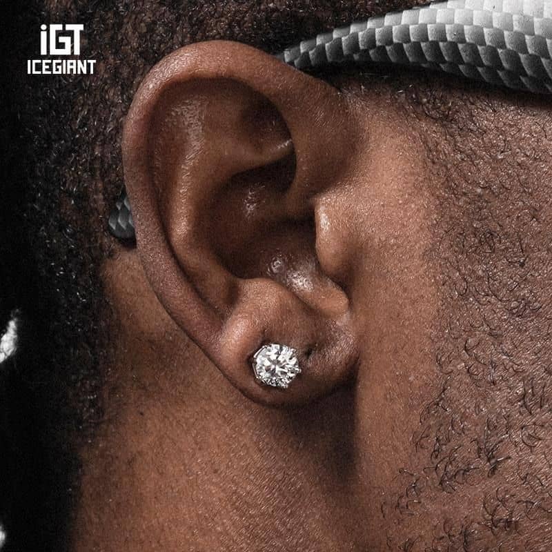 Silver Earring (Magnetic) image