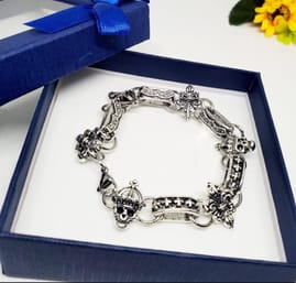 Skull Bracelet image