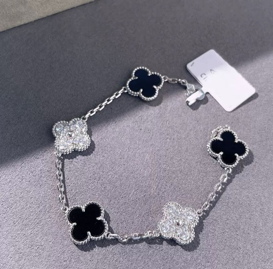 Van Cleef Bracelet image