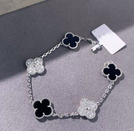 Van Cleef Bracelet image