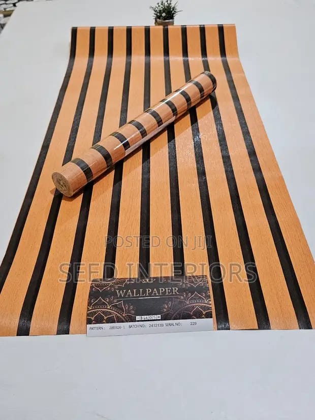 Elegant Wall Art Wallpaper #3 image