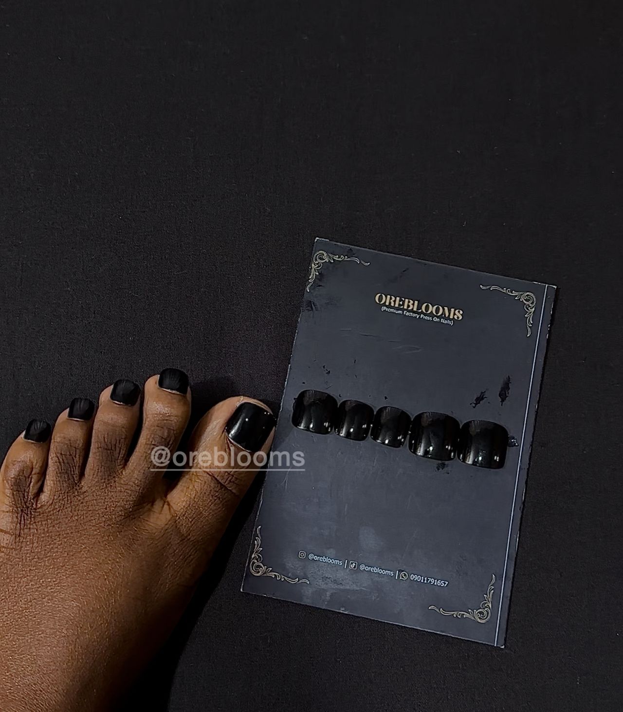 TN13 Toe Nails Black image