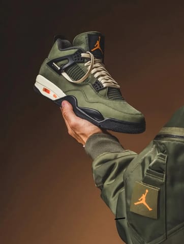 Air Jordan 4 "Flight Jacket"