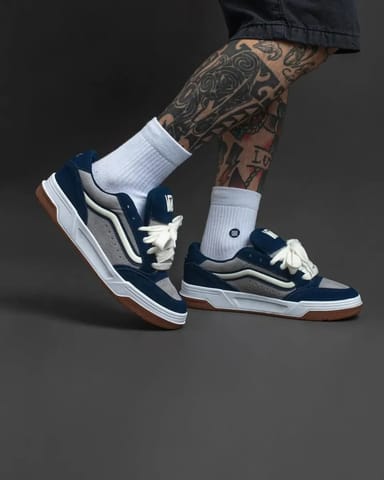 Vans '90s Retro Skate Sneakers — Navy, Grey & Gum