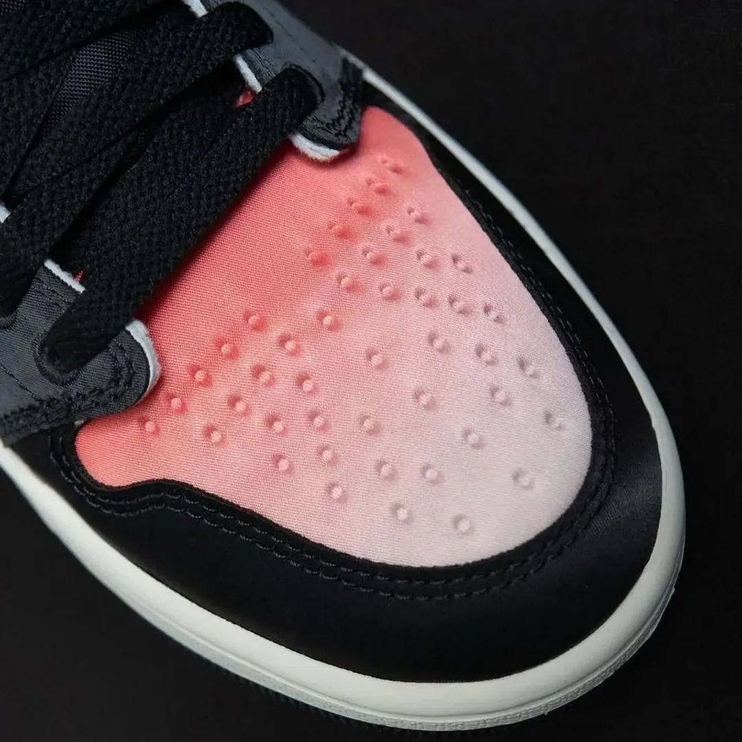 Air Jordan 1 Low "PSG" (Paris Saint-Germain) image