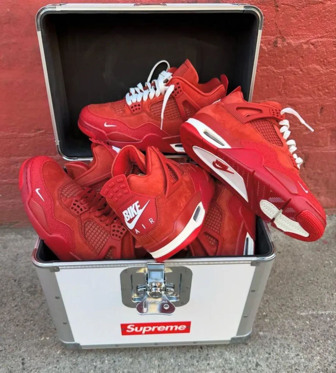 Air Jordan 4 "Triple Red Suede" image