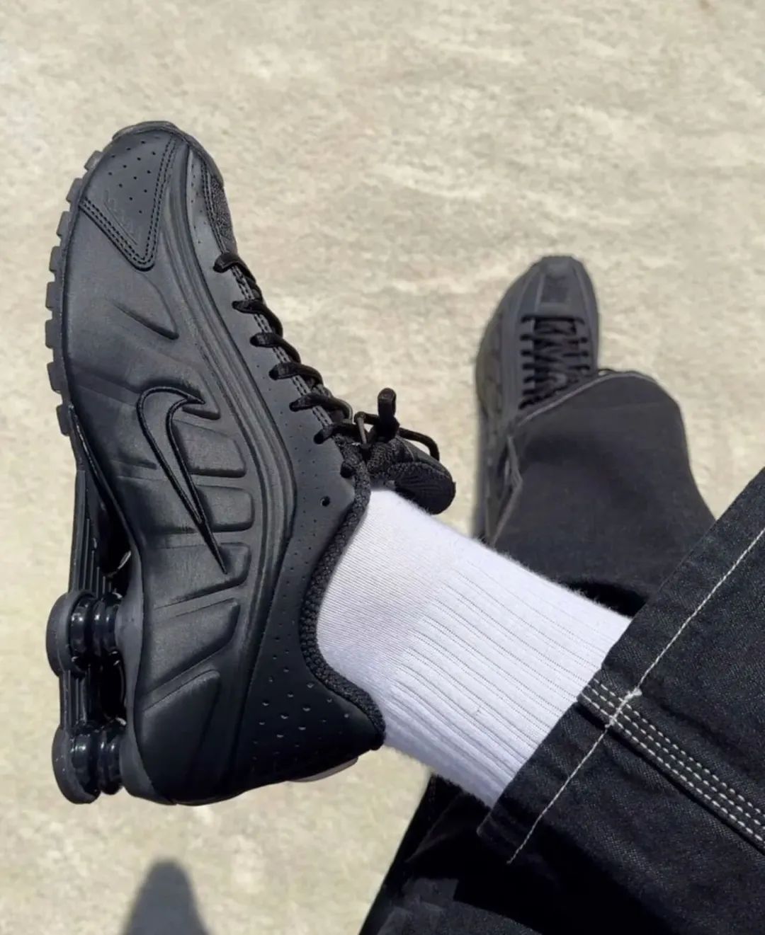 Nike Shox R4 "Triple Black" — The Ultimate Stealth Look image