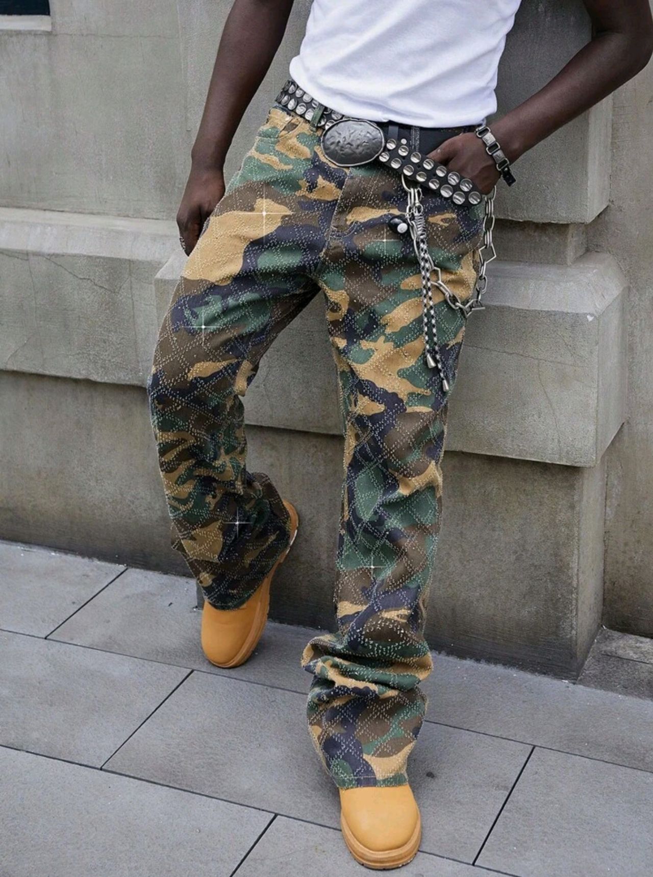 ROMWE MEN Street Life Men's Sparkling Diamond Layered Flare Camouflage Jeans Pants image