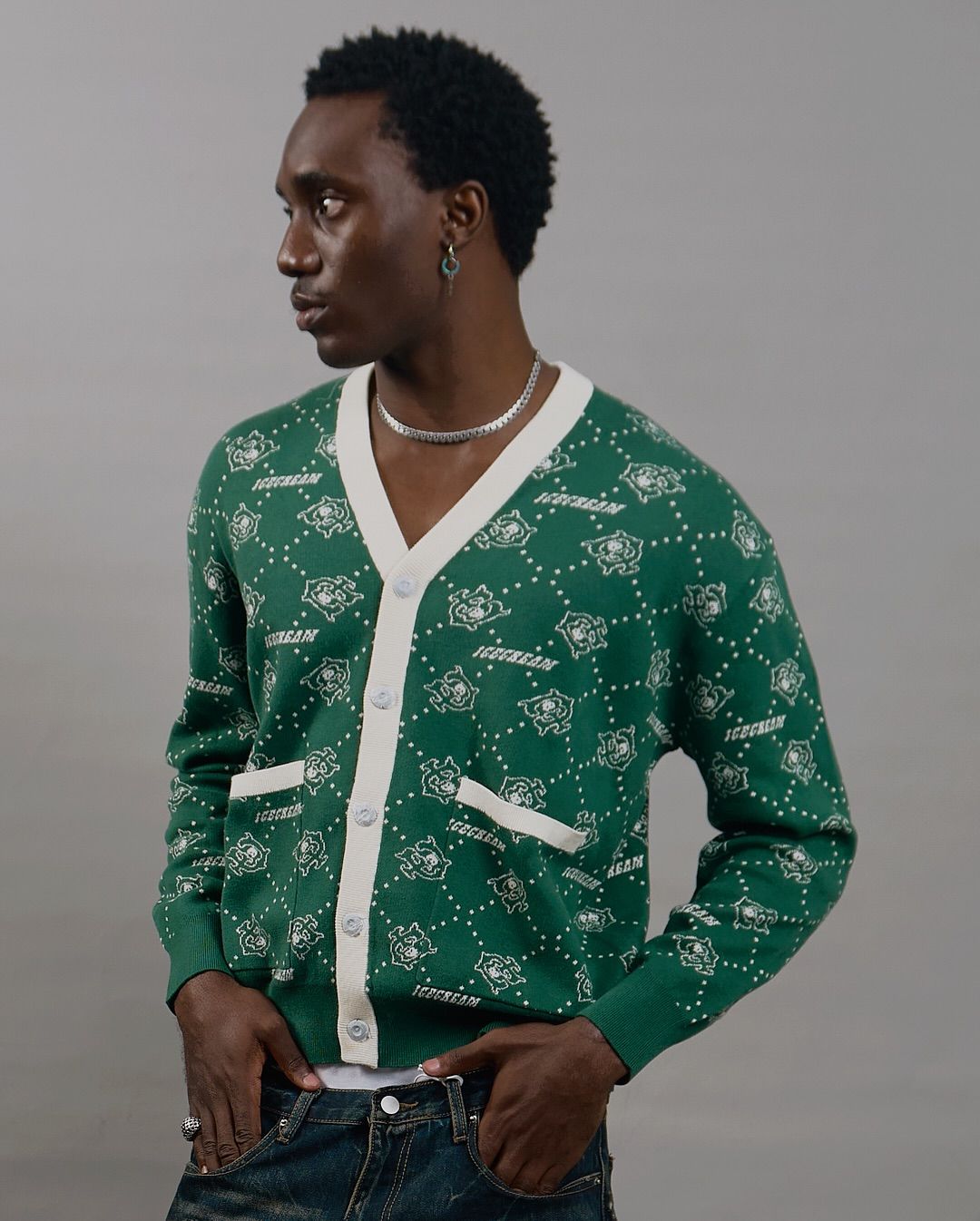 Green Cardigan Vi Edition image