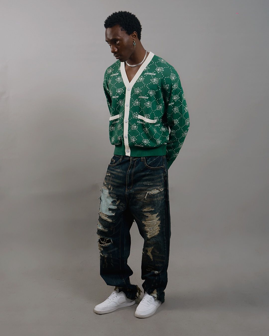 Green Cardigan Vi Edition image