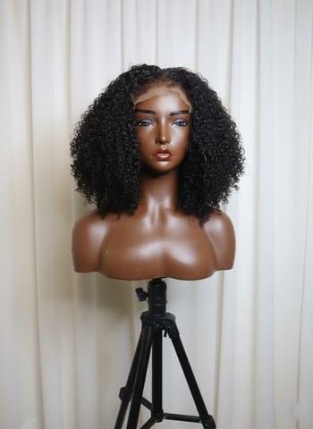 Nne | Kinky curl