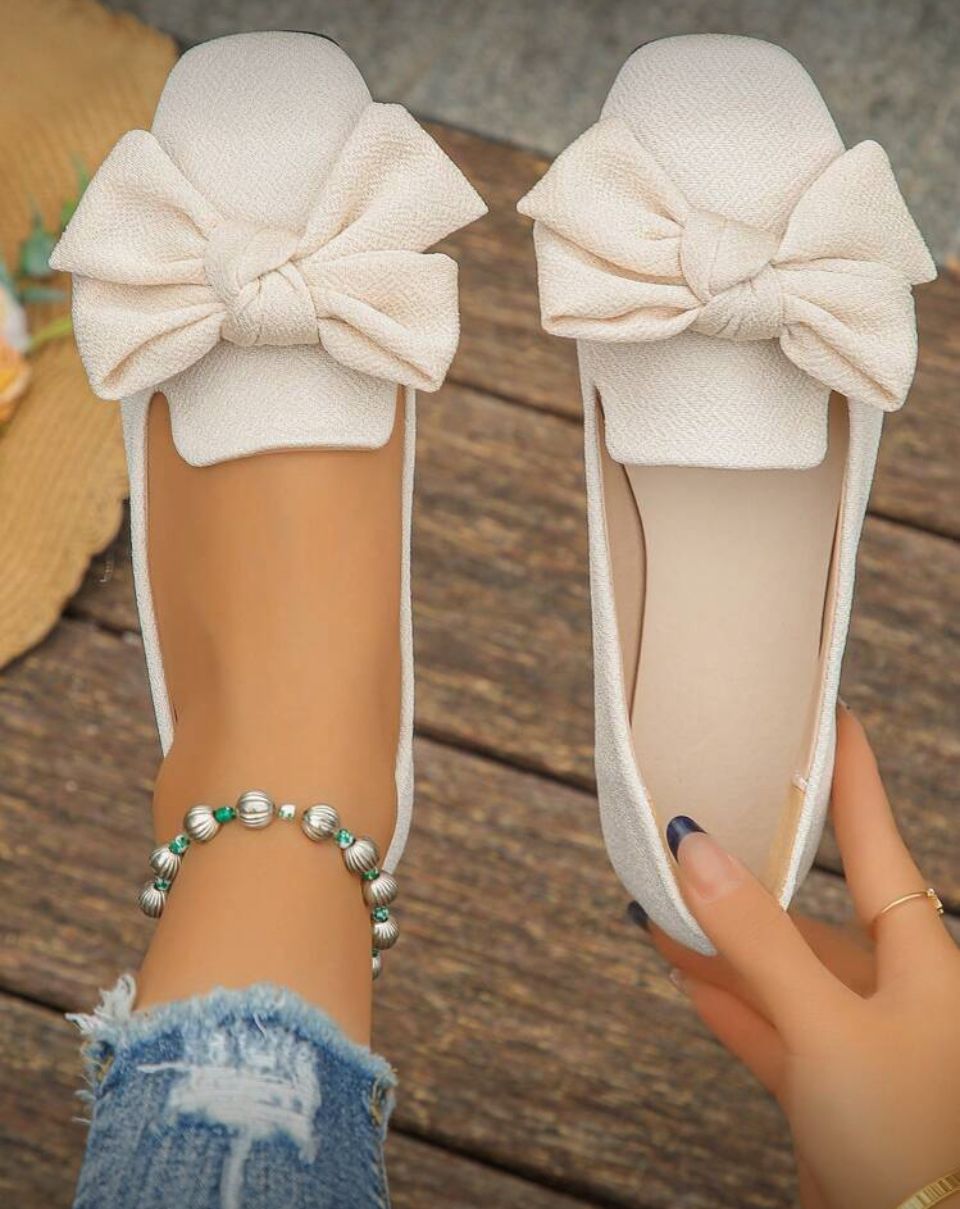 LARGE BOW FLAT LOAFERS SHOES Image
