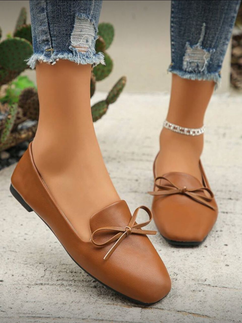 SANDI KNOT LOAFERS Image