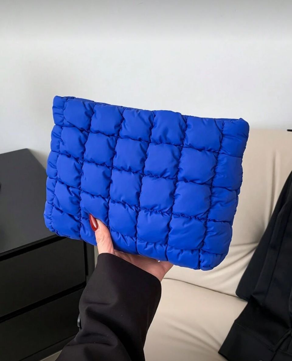 CHIOMA MAKE UP BAG Image