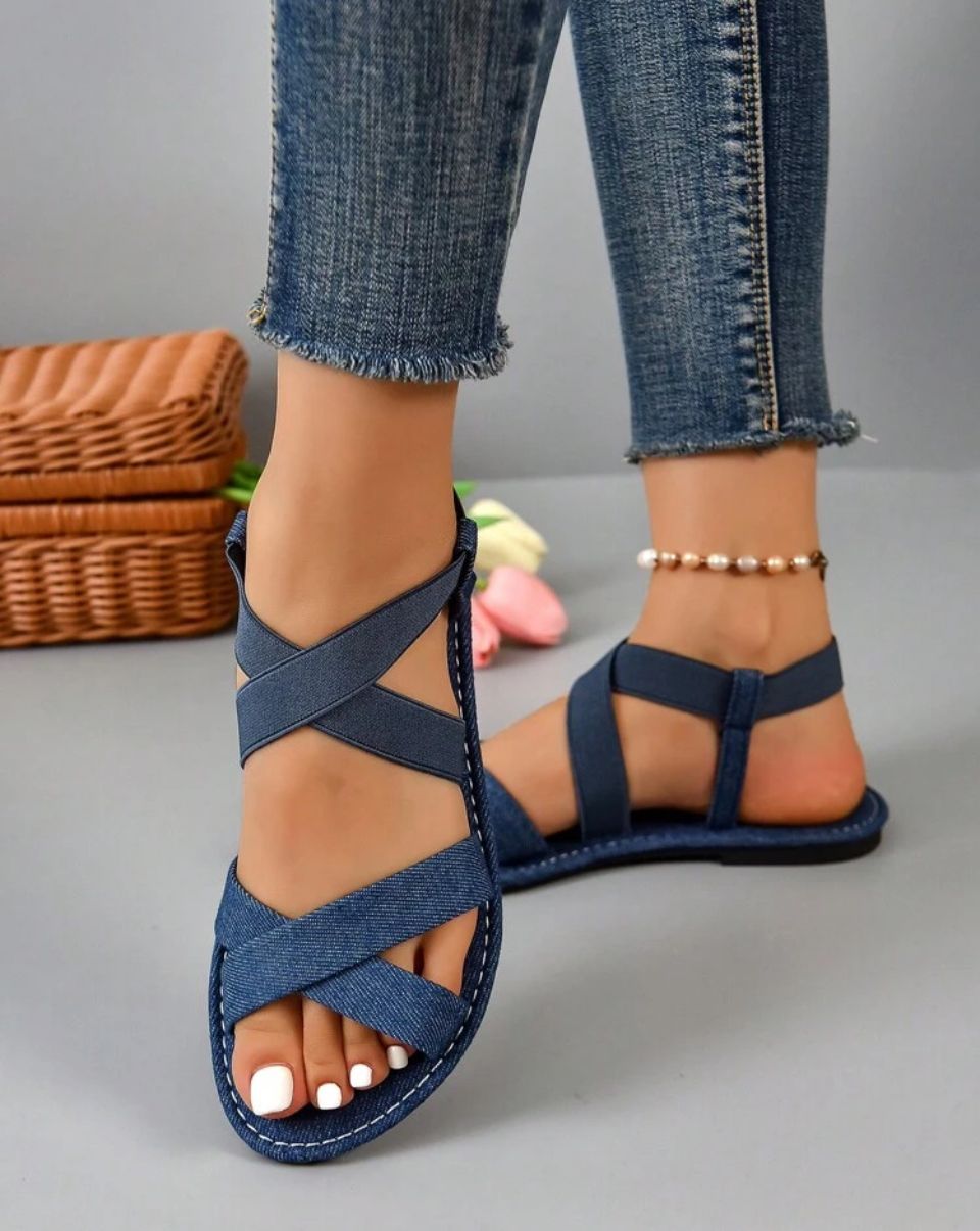 Lazudaafrique Women's Simple Ankle Strap Fashion Flat Sandals image