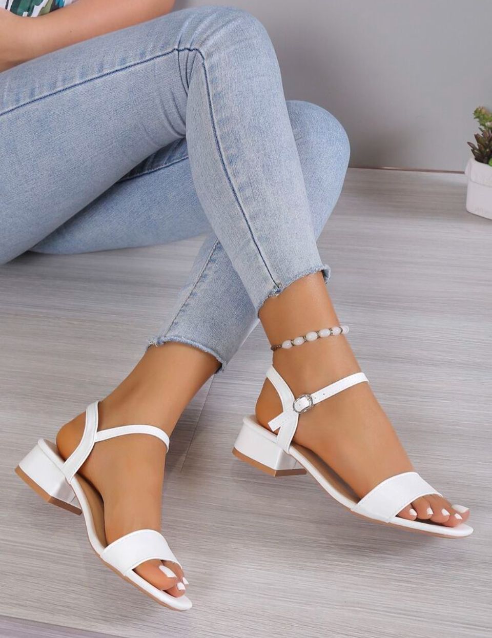 Women Ruched Detail Chunky Heeled Sandals, Elegant White Ankle Strap Sandals For Summer Valentines second image