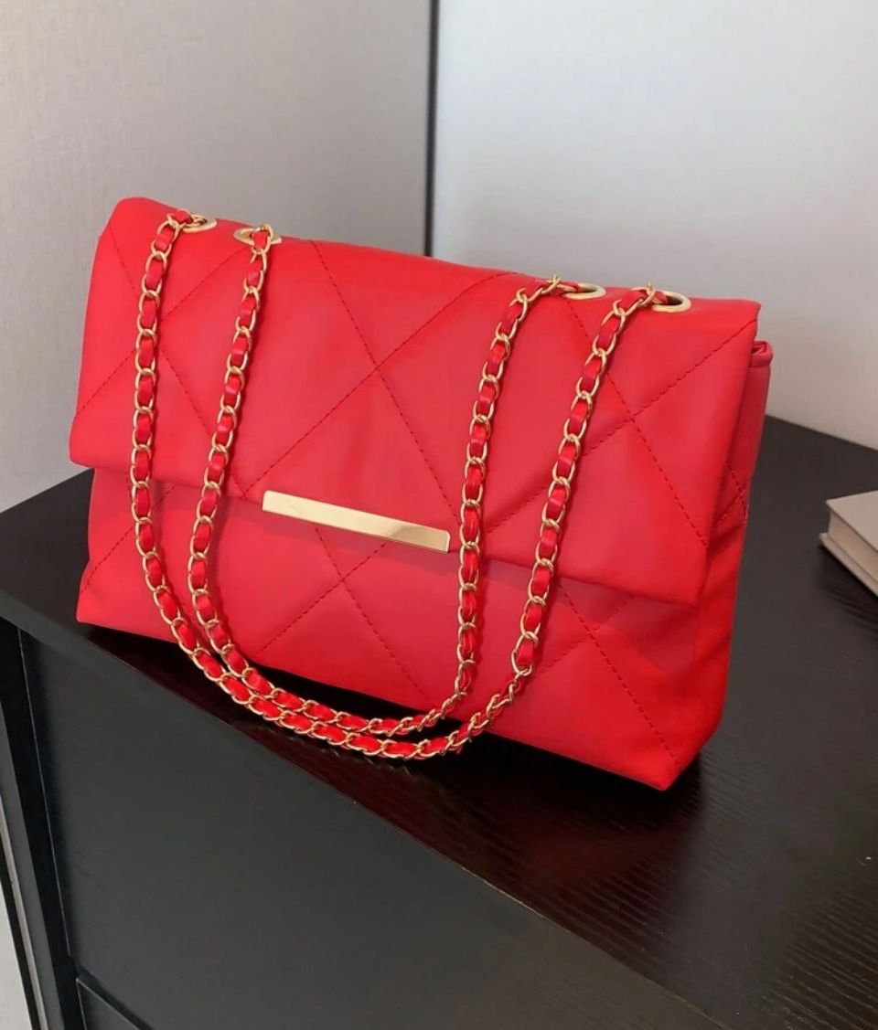 Fashionable red cherry bag image