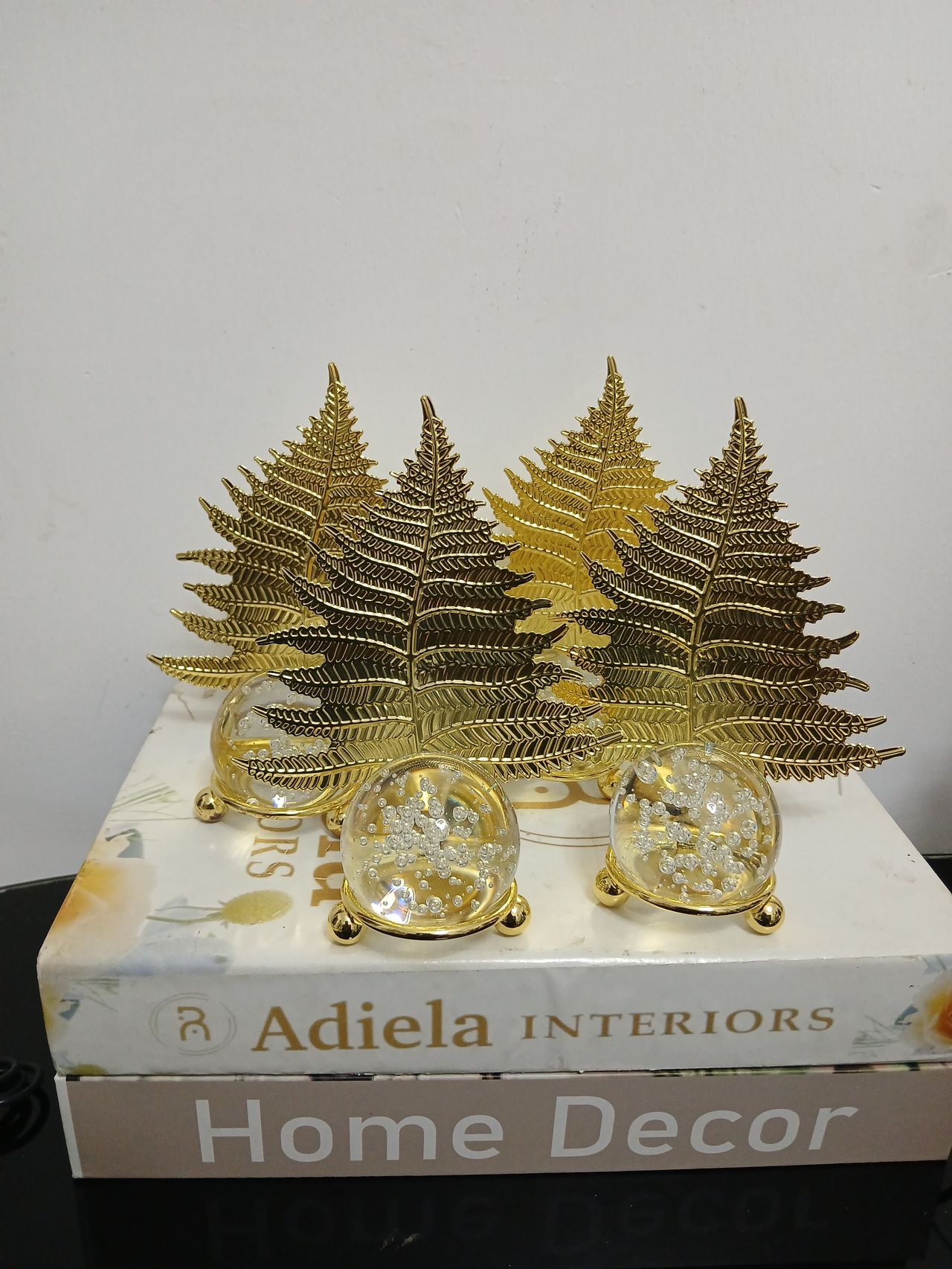 Crystal Ball Decor Image