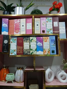 Via Pinky Reed Diffusers second image