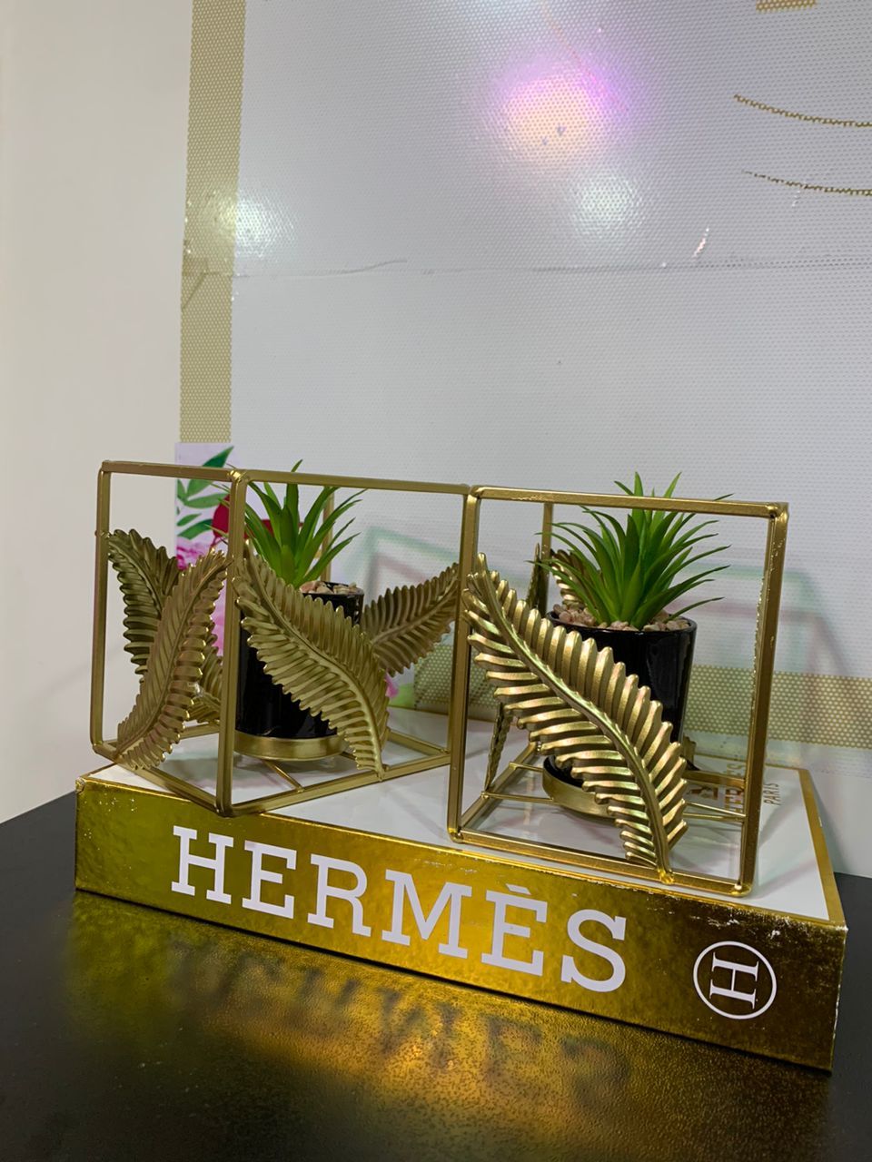 Nordic Cuboid Flower Decor Image