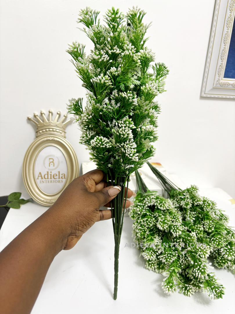 Green+ White Flower Filler Image