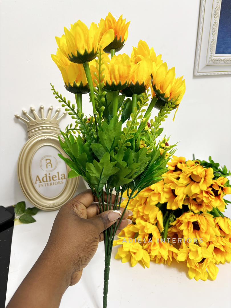 9Head Sunflower Bunch Image
