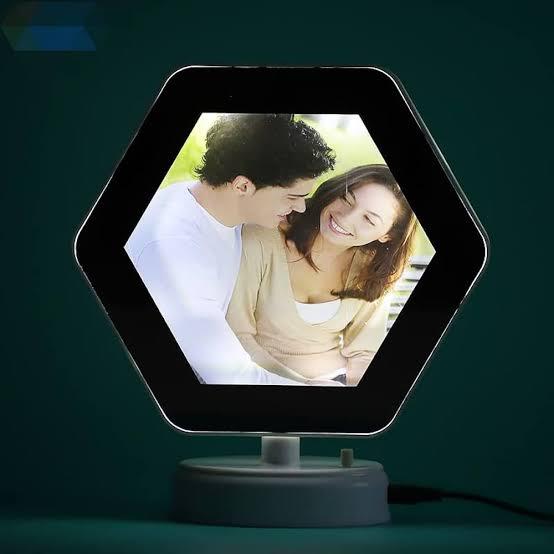 Magic Mirror+ Photo Frame Image