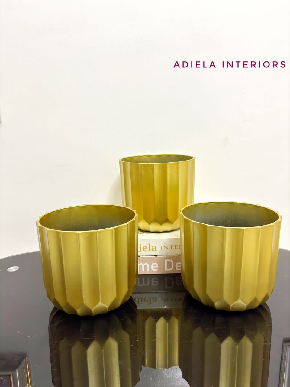 Gold Plastic Vase Image