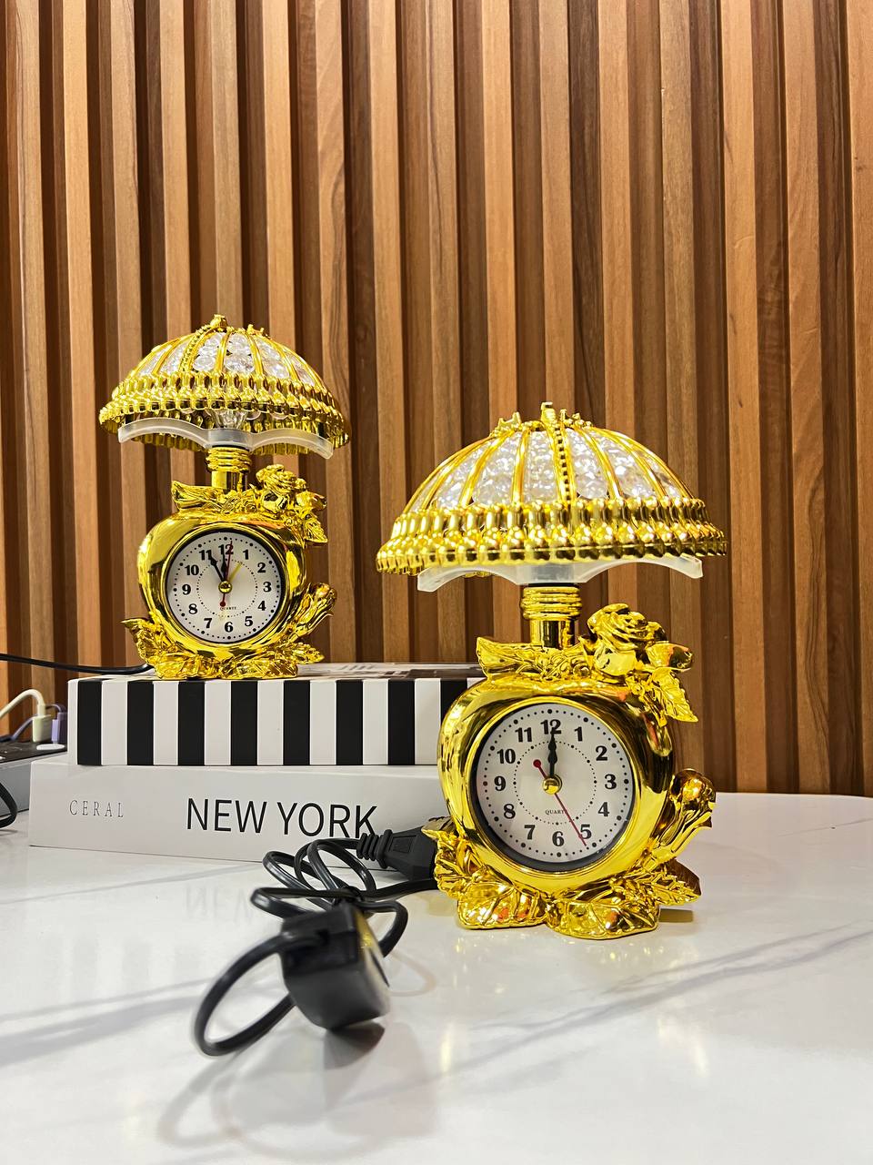 Umbrella Lamp+Clock Image
