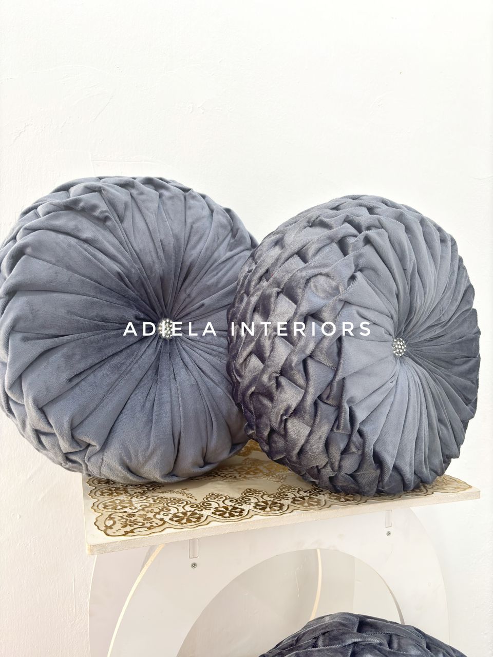Round Twist Throw Pillow Image
