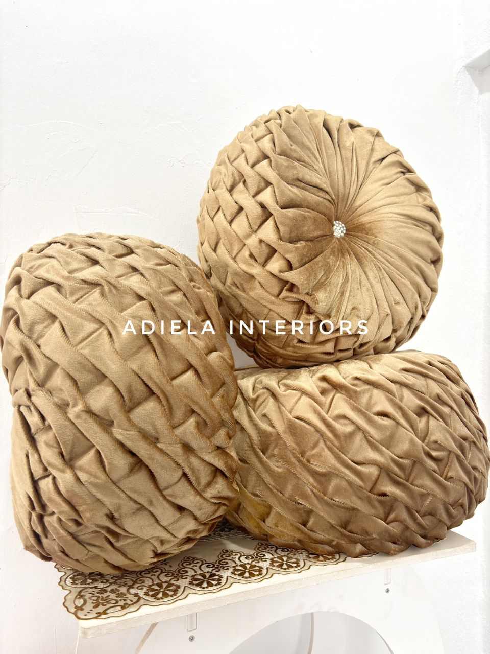 Round Twist Throw Pillow Image
