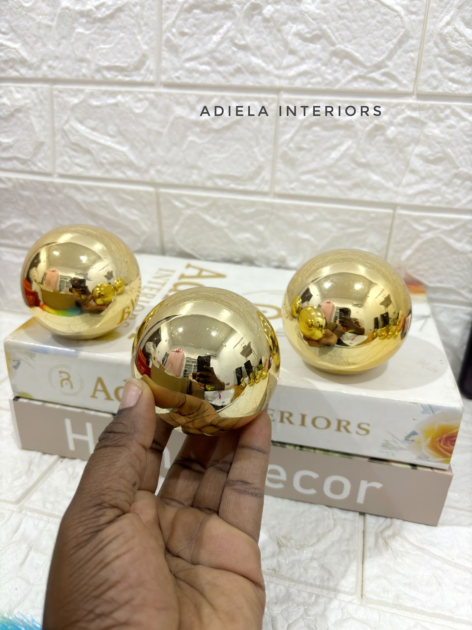 Miniature Gold Ball Image