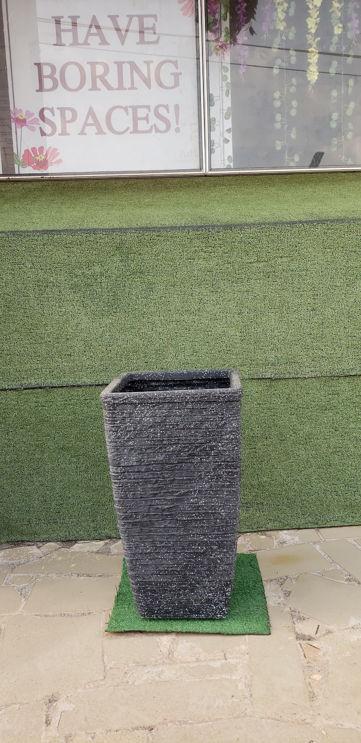 45cm Tall Plastic Slate Effect Garden Patio Planter Image