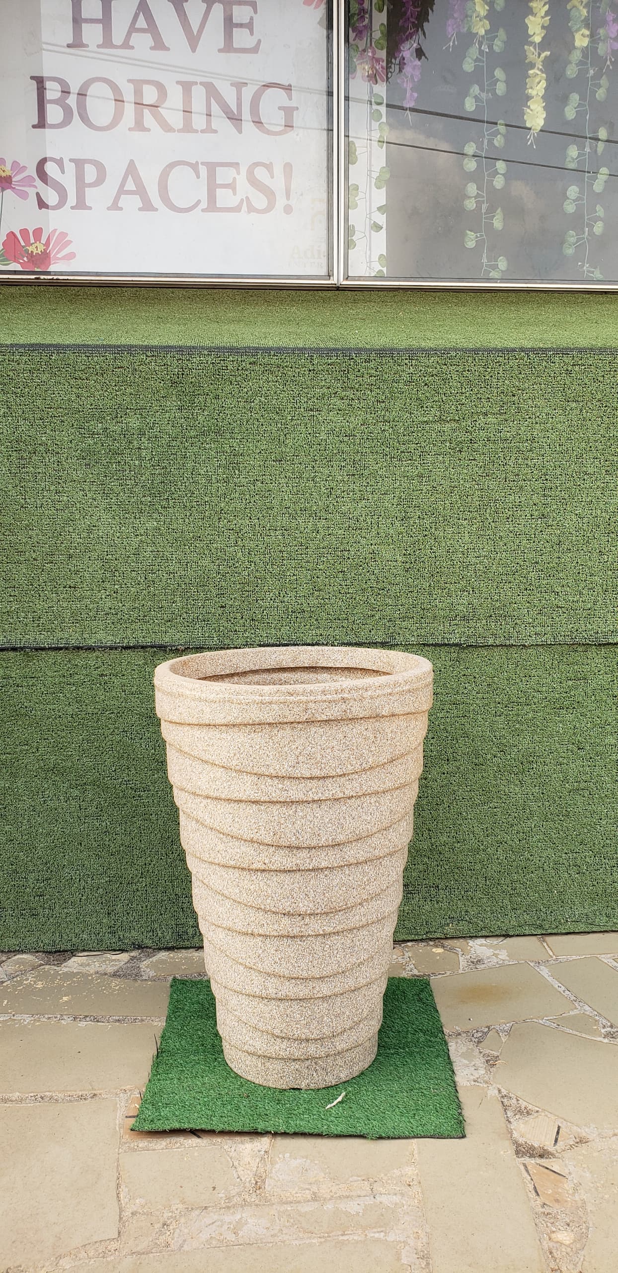 Plastic Planter (Concrete Look) Image