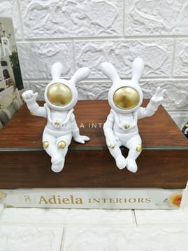 Miniature Astronaut Ceramic Decor image