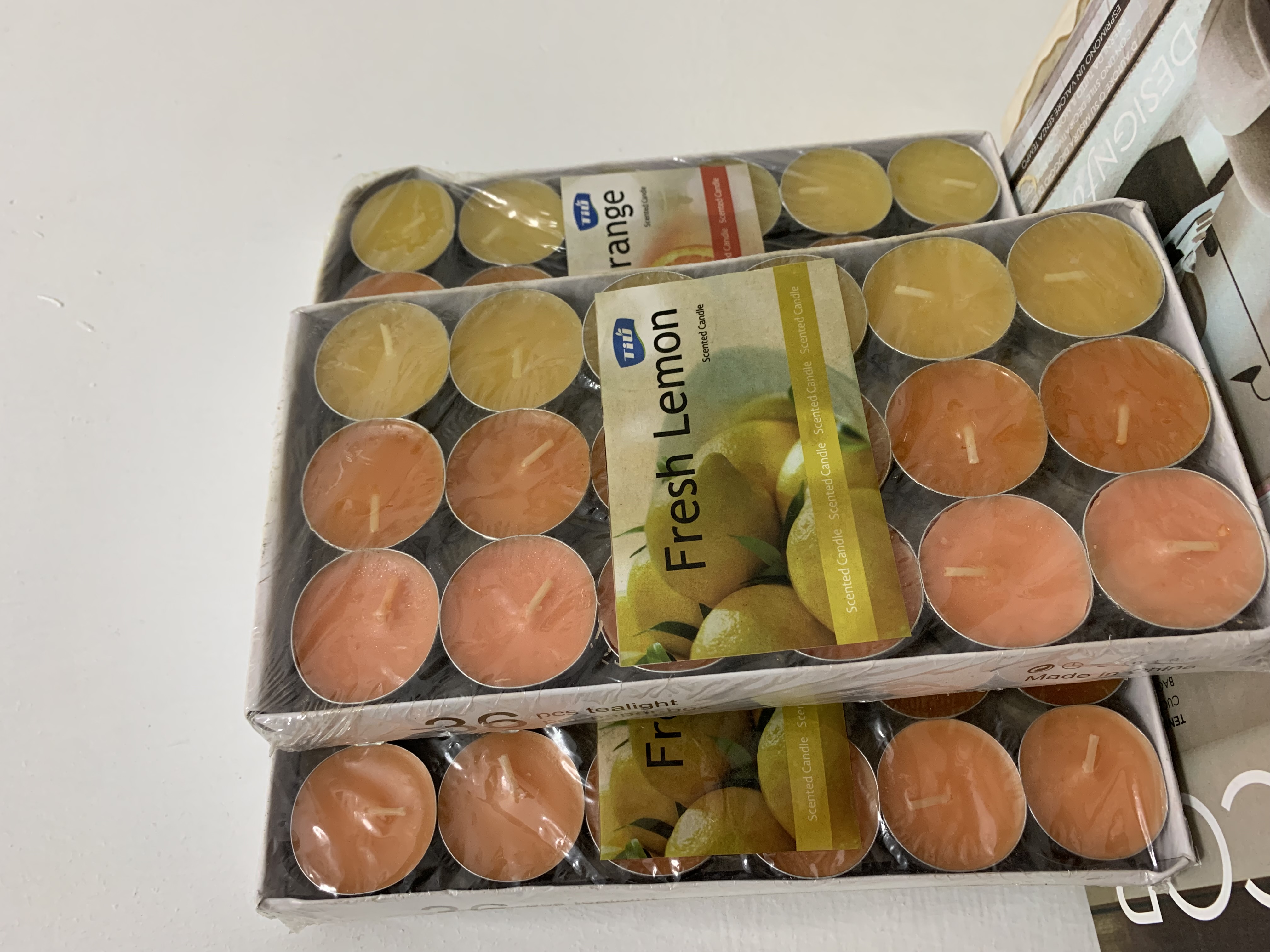 36pcs Tealight scented candles- Fresh Lemon Image