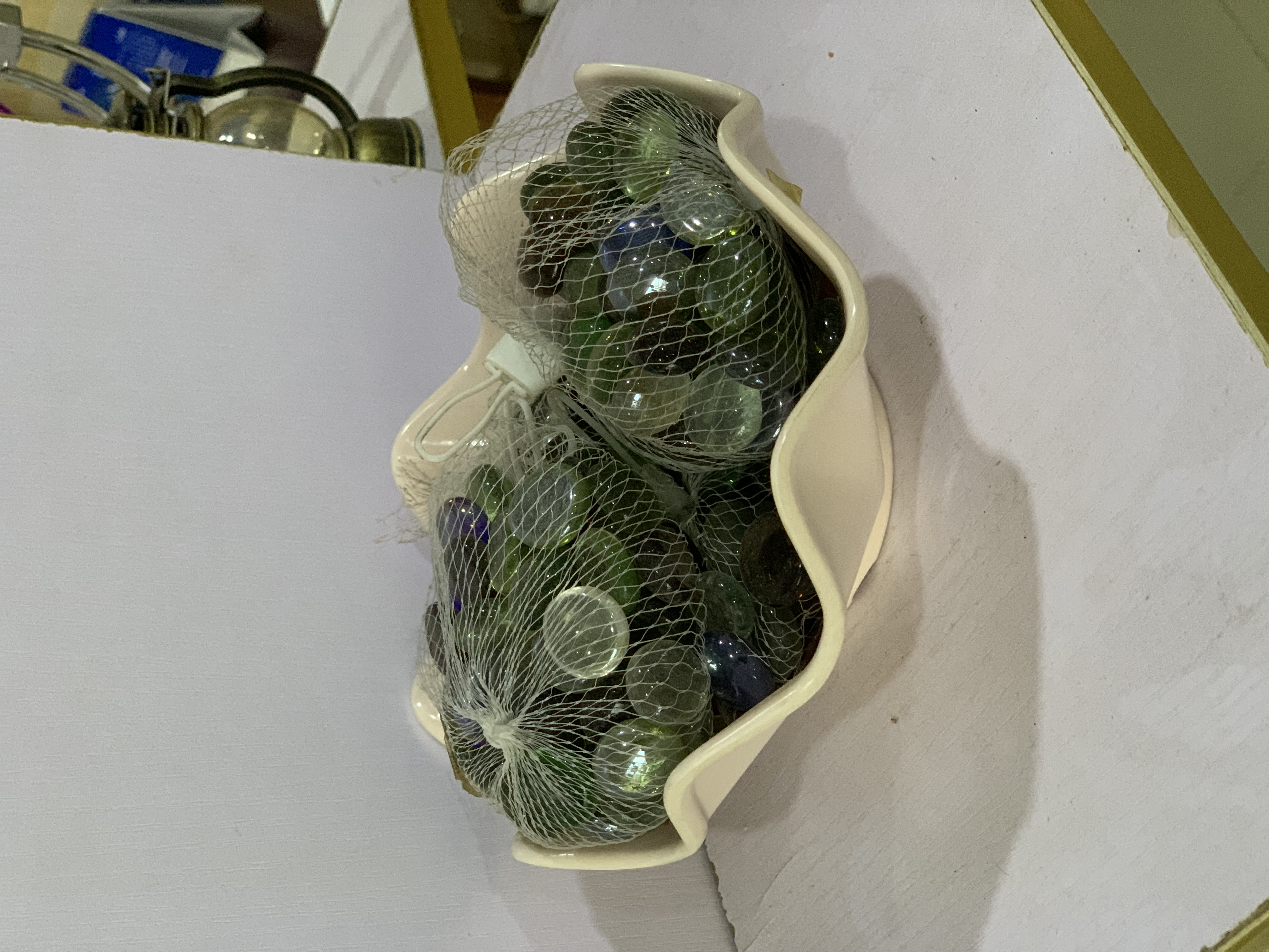 Decorative Pebbles-Glassy Image