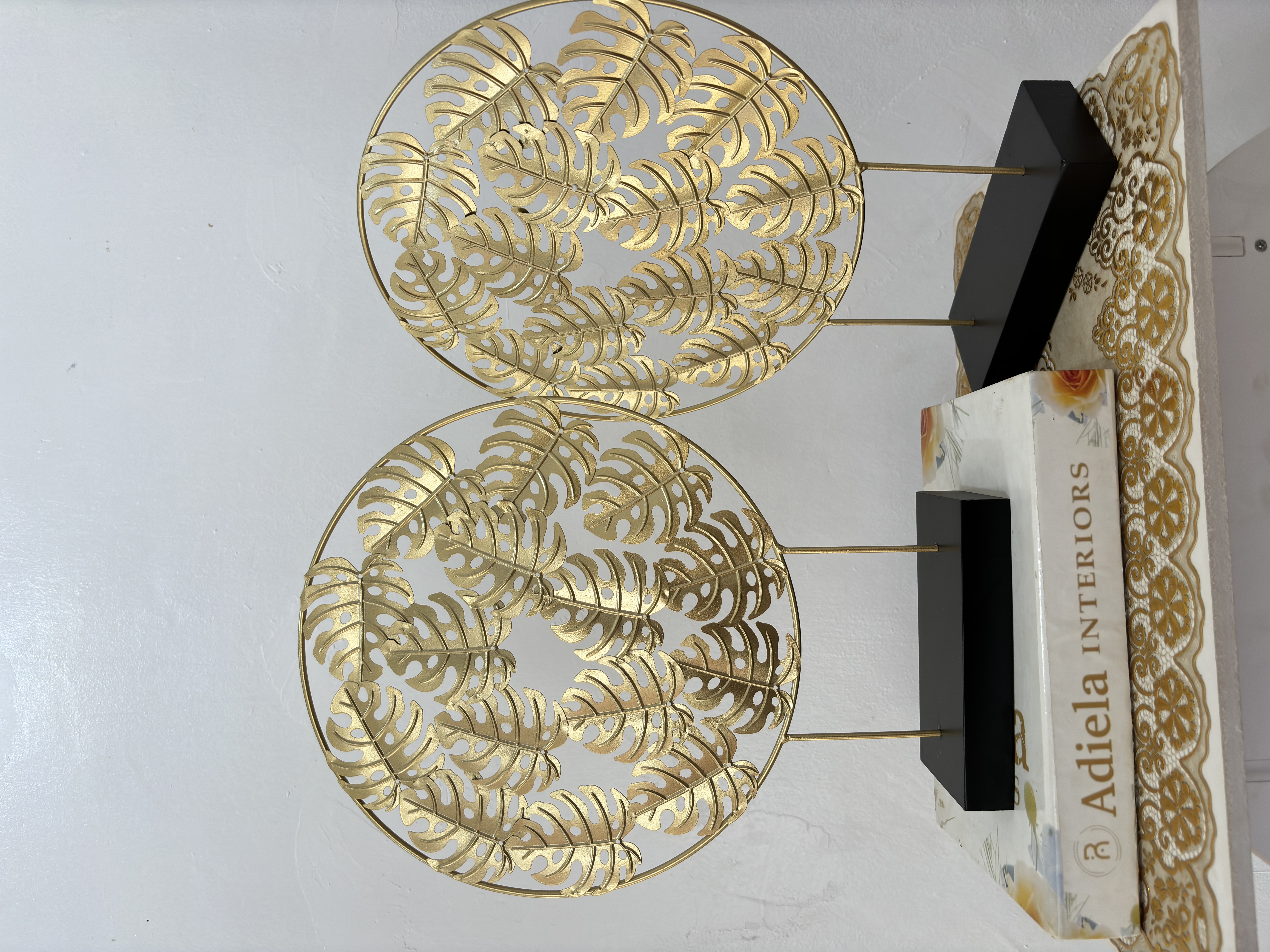 Monstera Leaf Metal Decor Image