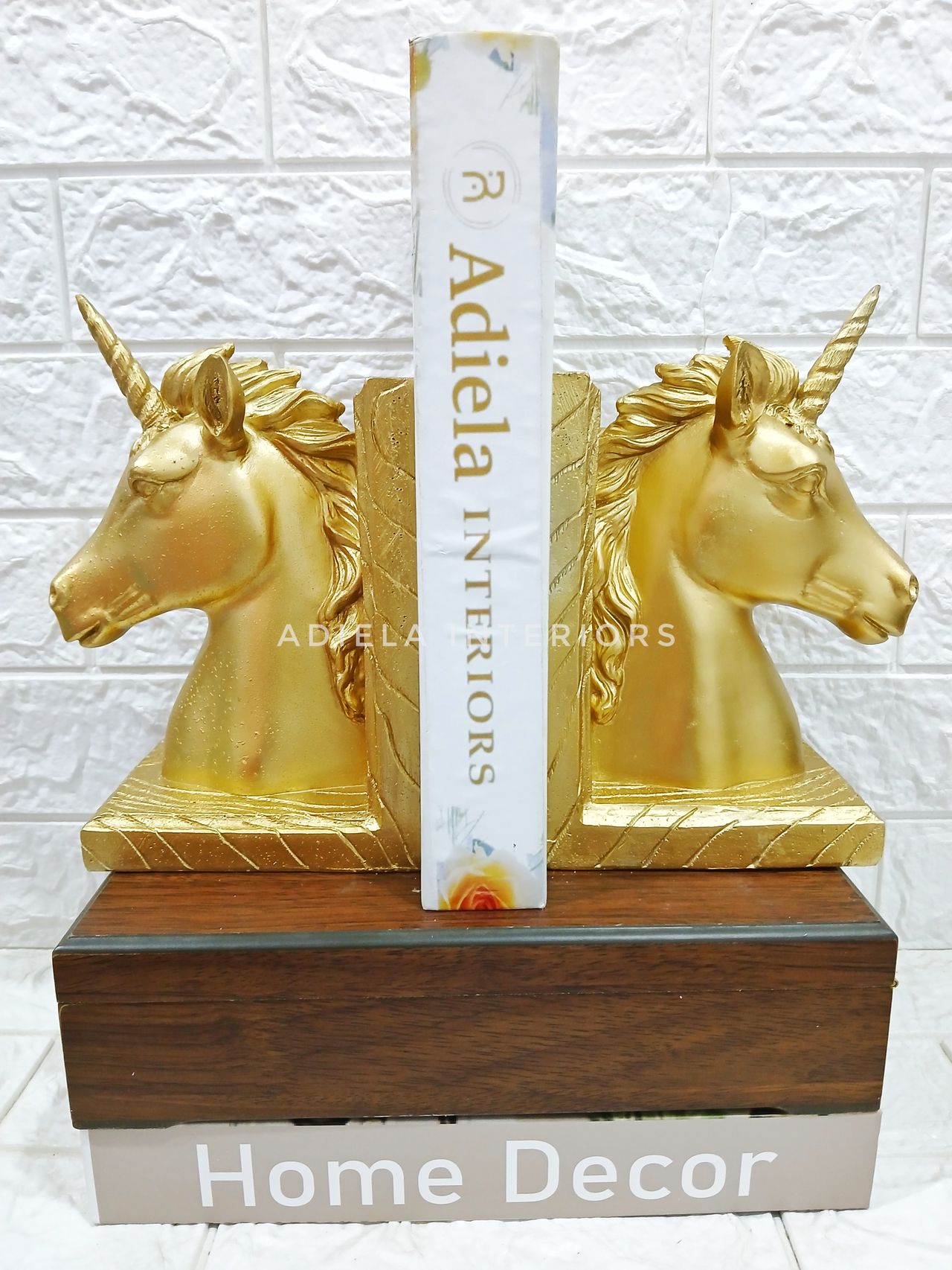 2 PCS Unicorn Ceramic Bookend/Decor Image