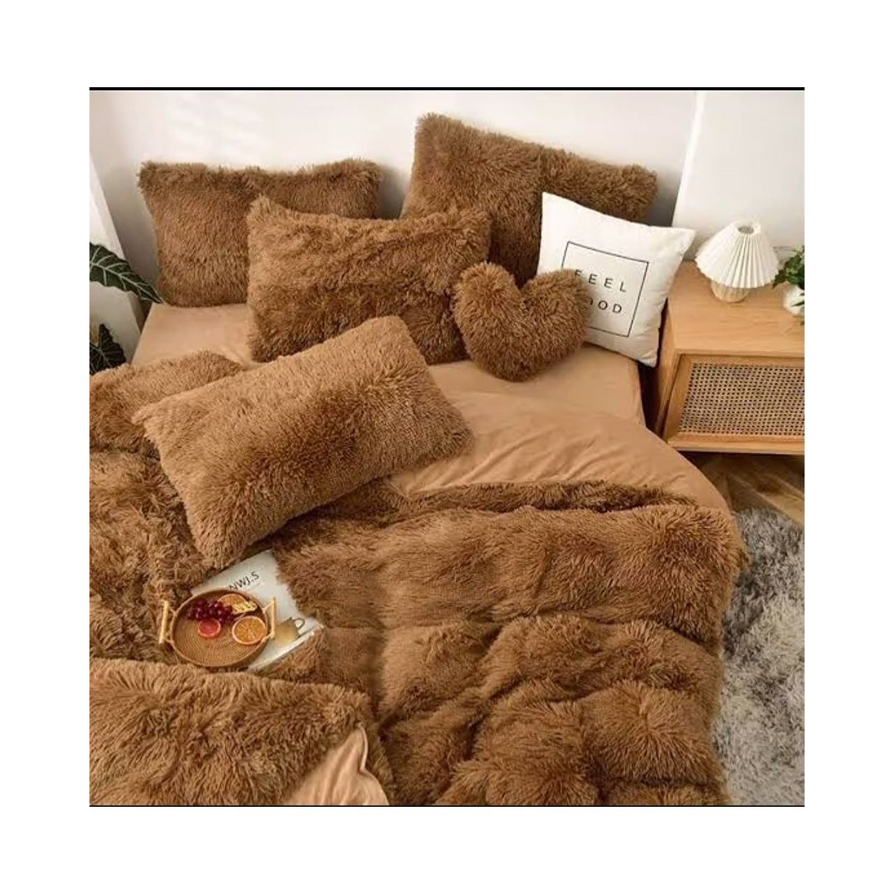 Faux fur Bedding Image