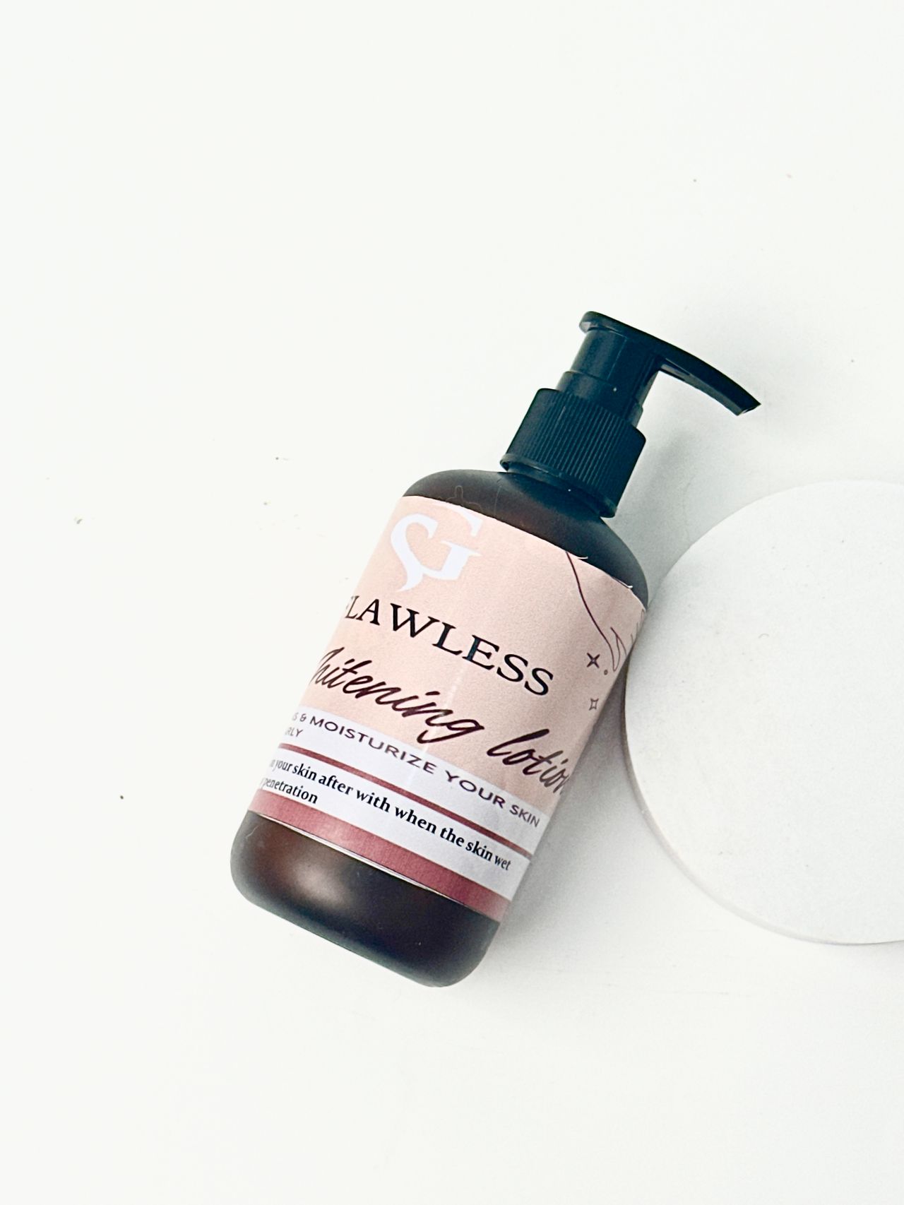 Flawless Whitening Lotion image